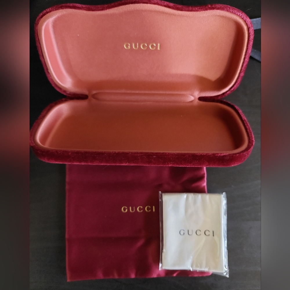 Gucci Velvet Burgandy Glass Case